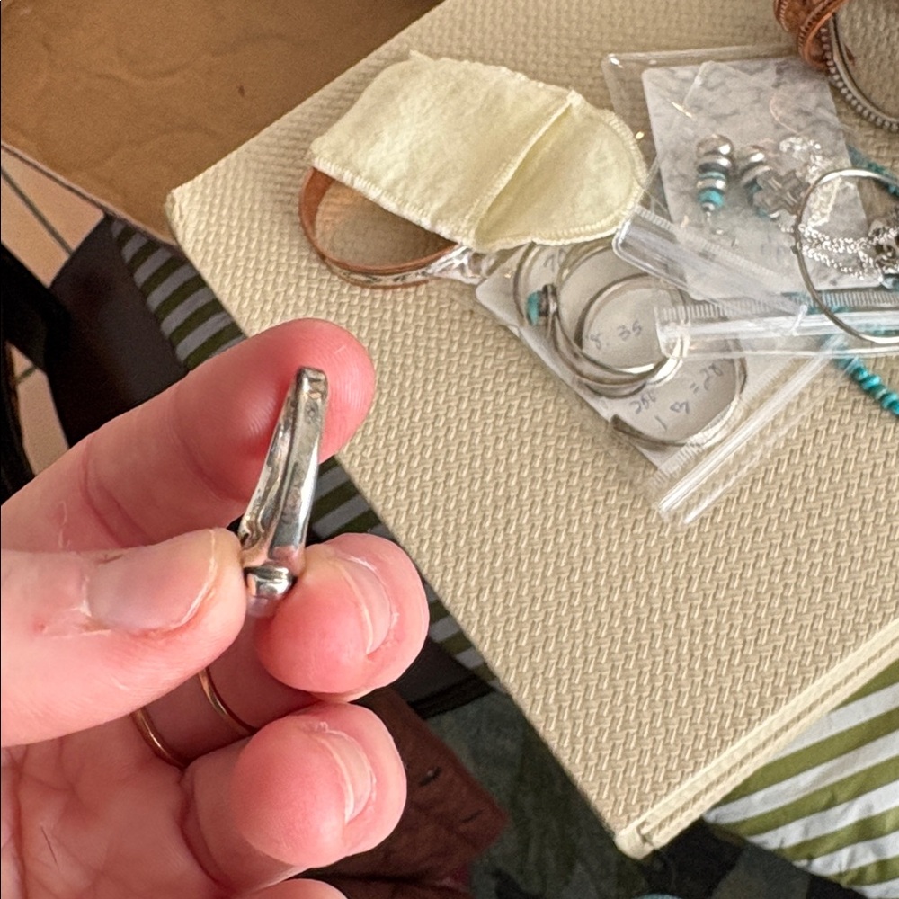 James Avery Retired Silver Pearl Ring - Picture 12 of 16